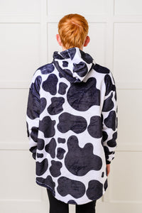 Thumbnail for Kids Oversized Hoodie Blanket in Cow