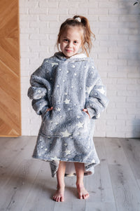 Thumbnail for Kids Oversized Hoodie Blanket in Grey Stars