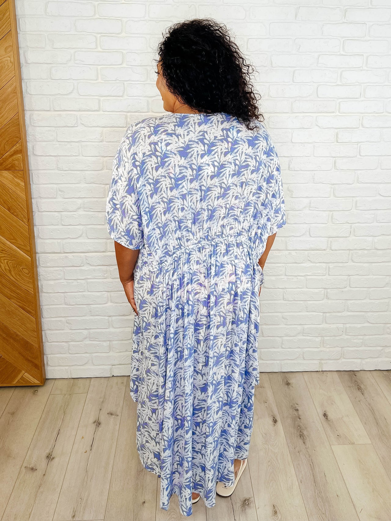 Tropical Print Gauze Kimono – Make a Statement in Periwinkle