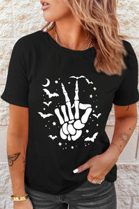 Thumbnail for Round Neck Short Sleeve Graphic T-Shirt