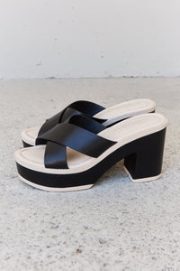 Thumbnail for Weeboo Cherish The Moments Contrast Platform Sandals in Black