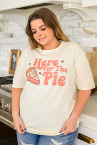 Thumbnail for Here For The Pie Graphic T-Shirt In Cream