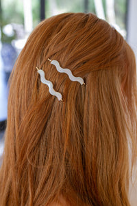 Thumbnail for Sleek Waves Hair Clip in White Tortoise