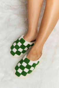 Thumbnail for Melody Checkered Print Plush Slide Slippers